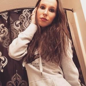 Meet your Posher, Abigail